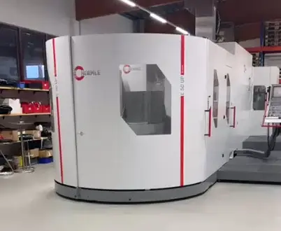 Hermle C 50 UP (2011) - Gebrauchte CNC-Maschine