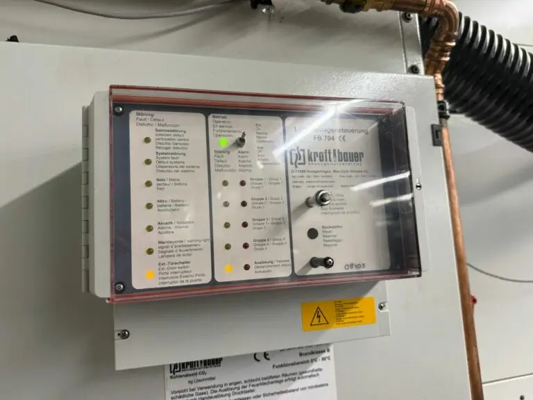 Hermle C 800 U mit Spannbrücke - Bild 9