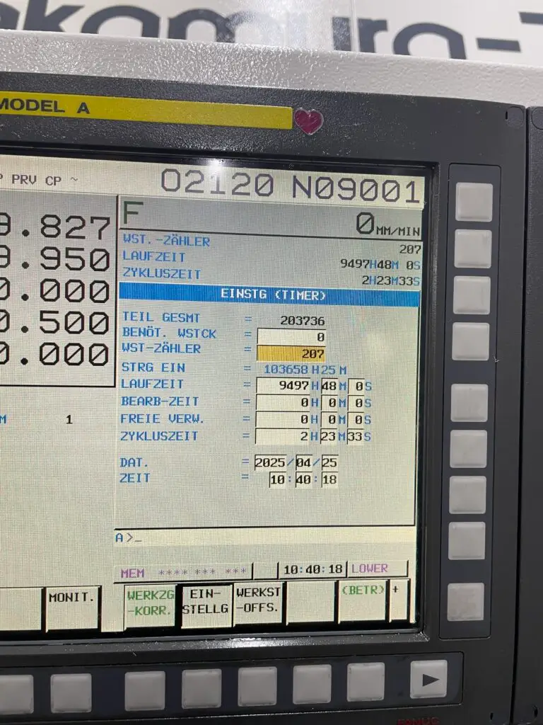 Nakamura NTJX mit Stäubli TX-200 Roboter - Bild 3