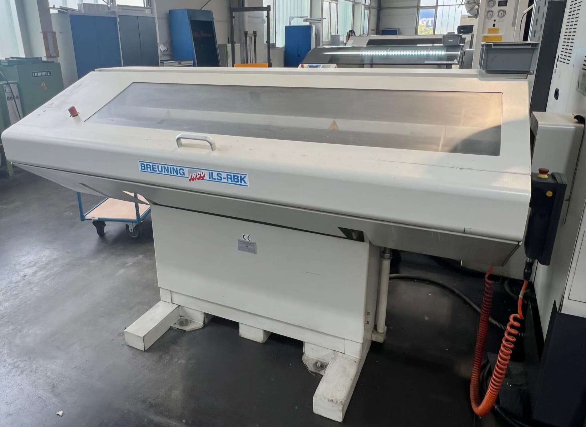 Nakamura SC-250MY mit Stangenlader - Bild 5