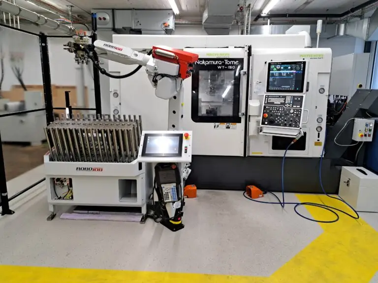 Nakamura WY-150  - Gebrauchte CNC-Maschine