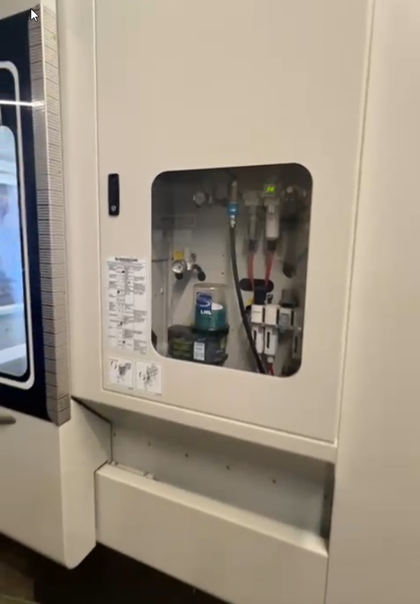 Quaser UX 500 - 5-Achsen Bearbeitungszentrum - Bild 6